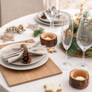 Beautiful table setting christmas dinner